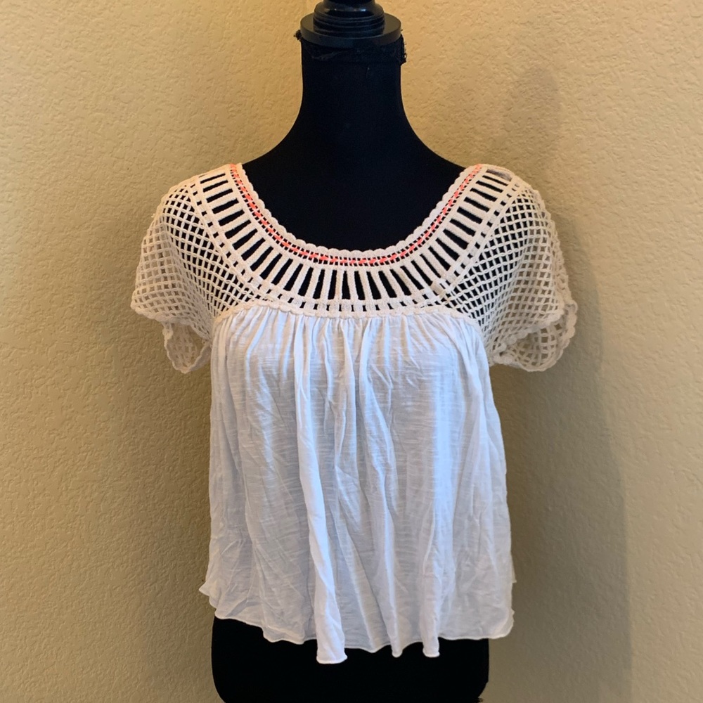 American Eagle Crochet Top
